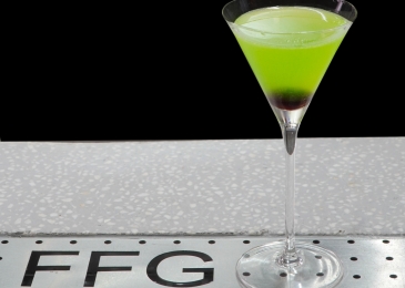 CLASSIC COCKTAIL - JAPANESE SLIPPER