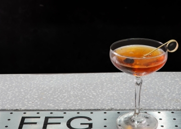 CLASSIC COCKTAIL - ROB ROY