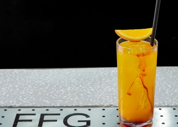 CLASSIC COCKTAIL - TEQUILA SUNRISE